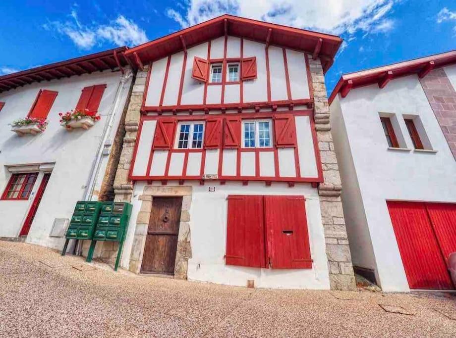 Belle Maison Basque 12 Personnes Holiday home Urrugne